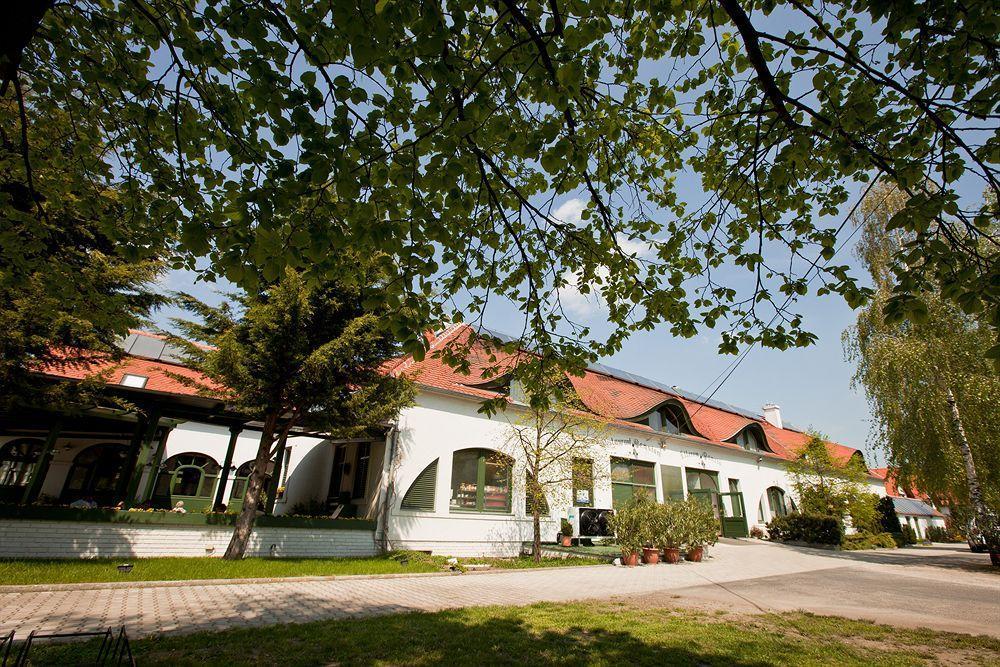 Tornacos Hotel - Hegyko Exterior photo